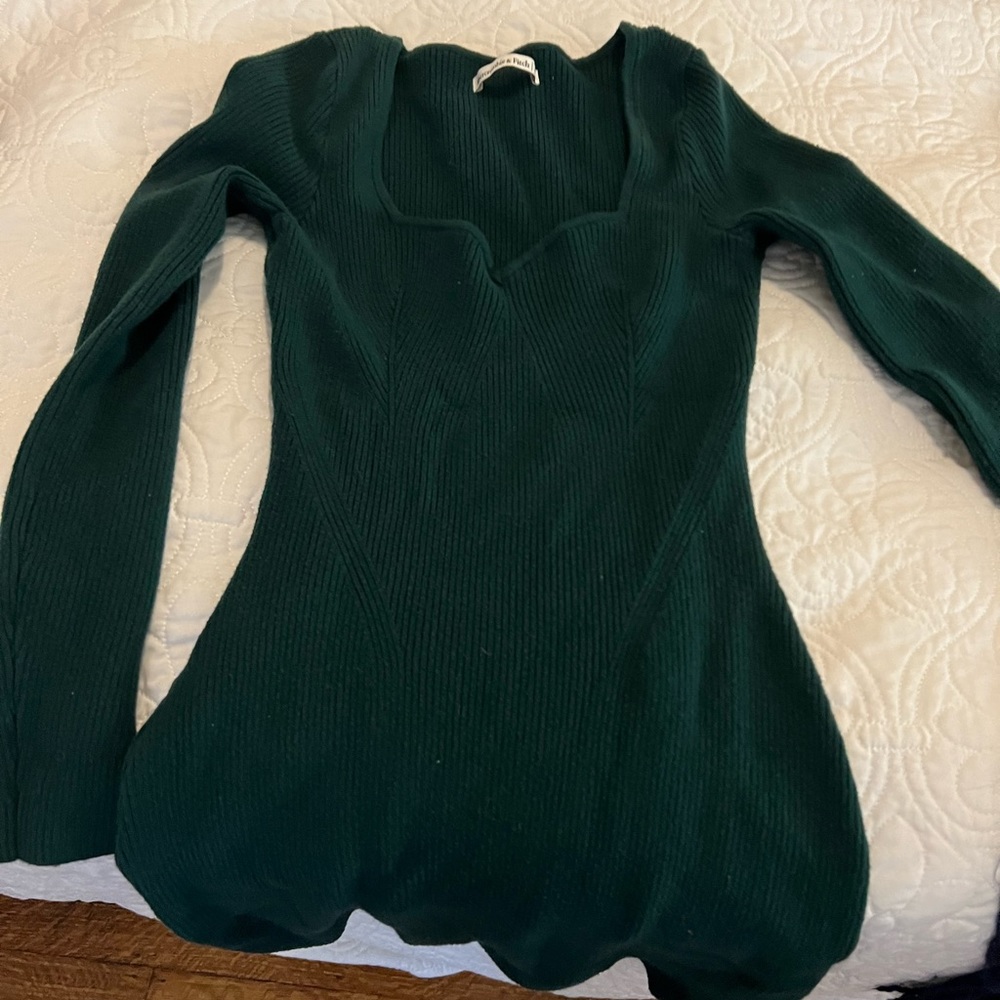 abercrombie sweater dress M